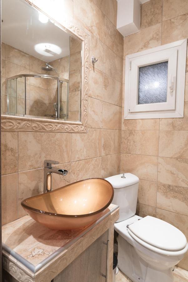 Lassani Cozy And Quiet, 2 Bedroom Apartm With Spacious Balcony テッサロニキ エクステリア 写真